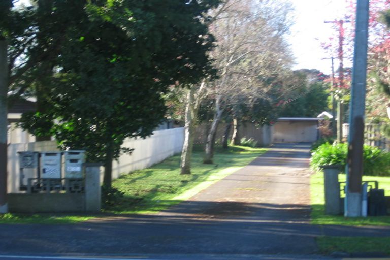 Photo of property in 2/366 Great South Road, Opaheke, Papakura, 2113