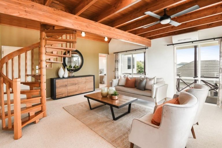 Photo of property in 2/158 Bucklands Beach Road, Bucklands Beach, Auckland, 2012