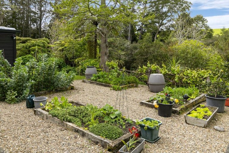 Photo of property in 141 Glenmore Road, Coatesville, Albany, 0793