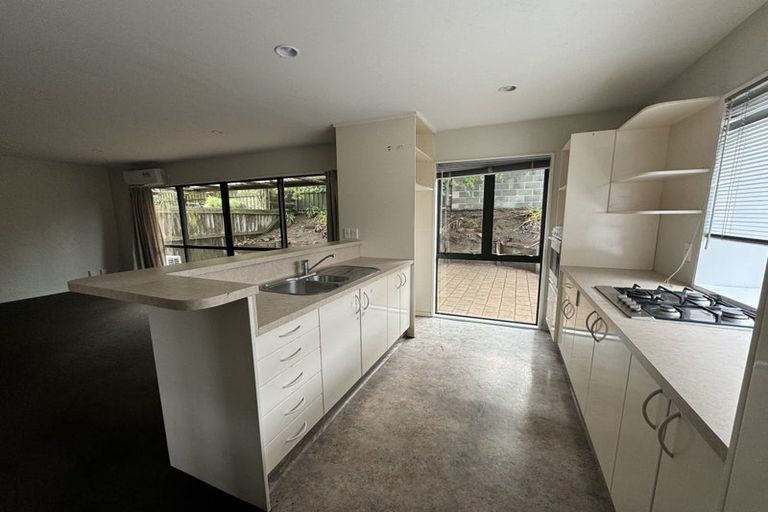 Photo of property in 4/2 Brittan Street, Linwood, Christchurch, 8011