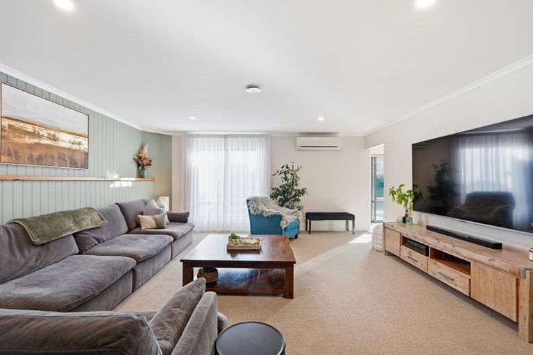 Photo of property in 3 Cordyline Place, Waimairi Beach, Christchurch, 8083