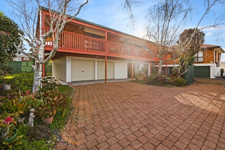 Photo of property in 1/45 Pakira Avenue, Glendene, Auckland, 0602