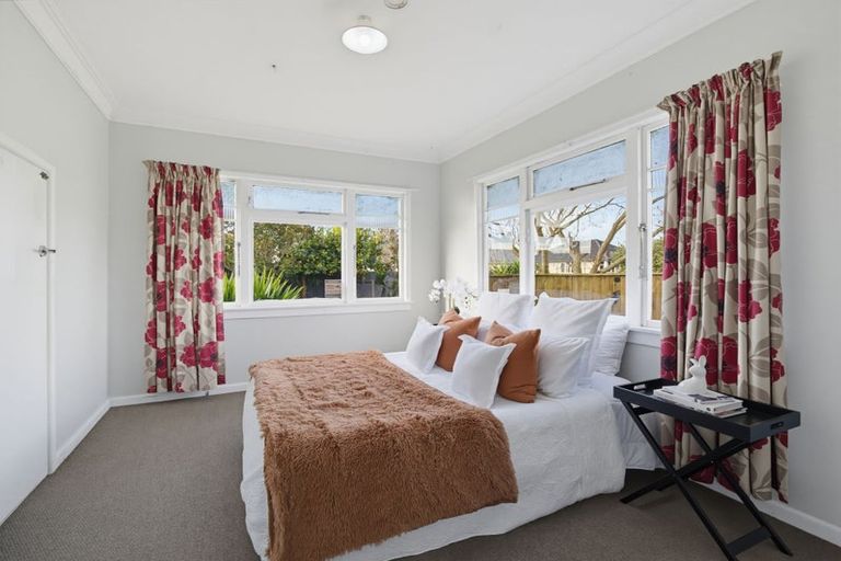 Photo of property in 1024 Beatty Street, Mayfair, Hastings, 4122