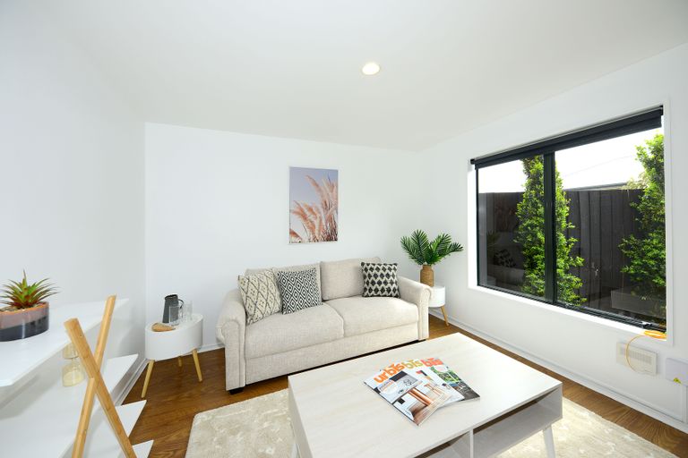 Photo of property in 2/188 Springfield Road, St Albans, Christchurch, 8014