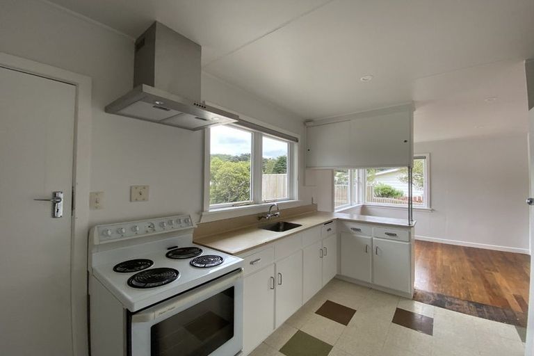 Photo of property in 76 Hampden Street, Picton, 7220