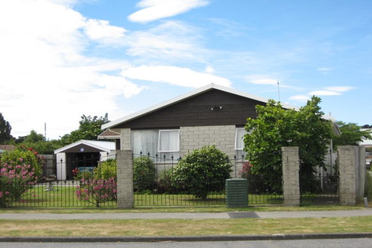 Photo of property in 60 Clydesdale Street, Woolston, Christchurch, 8062
