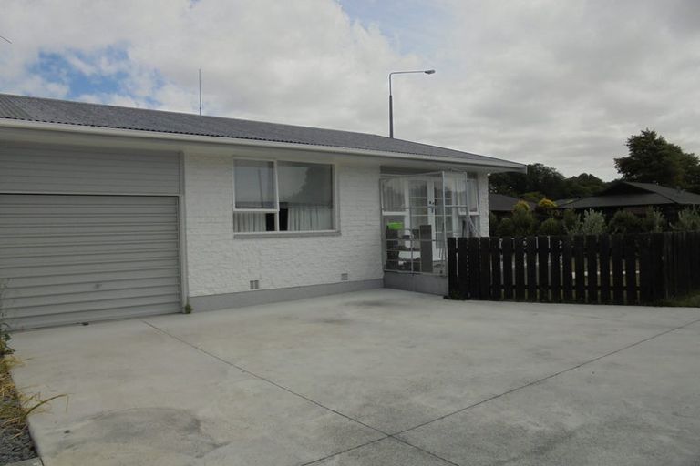 Photo of property in 1/38 Peer Street, Upper Riccarton, Christchurch, 8041