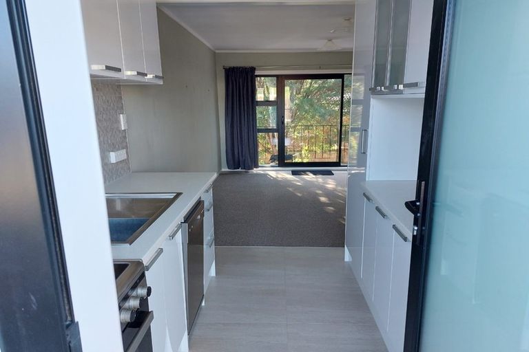 Photo of property in 8/767 Beach Road, Browns Bay, Auckland, 0630