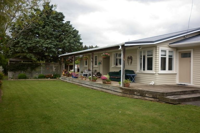 Photo of property in 21 Philip Street, Carterton, 5713