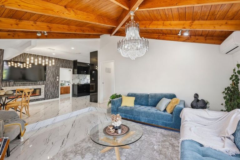 Photo of property in 2/135 Bucklands Beach Road, Bucklands Beach, Auckland, 2012