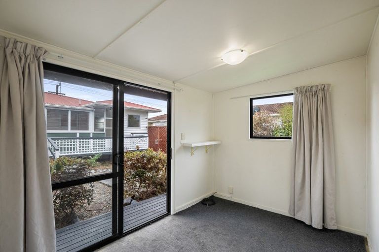 Photo of property in 16 Parker Avenue, Levin, 5510