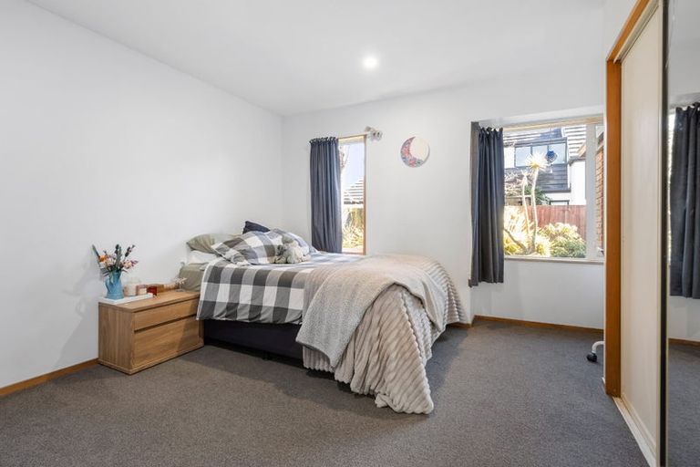 Photo of property in 48 Broadhaven Avenue, Parklands, Christchurch, 8083