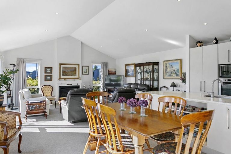 Photo of property in 1 Noumea Drive, Rangatira Park, Taupo, 3330