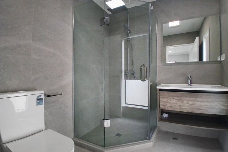 Photo of property in 9b Sari Place, Massey, Auckland, 0614