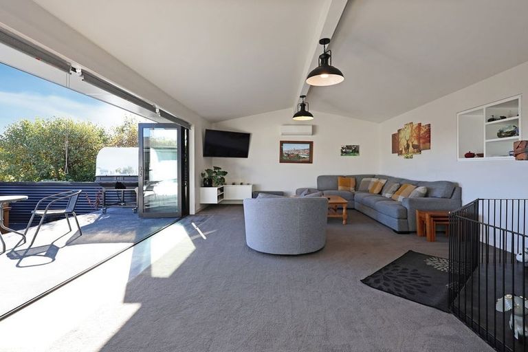 Photo of property in 42a Gordon Street, Weston, Oamaru, 9401