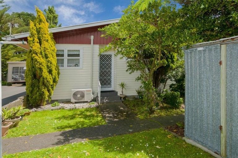 Photo of property in 6/52 Leighton Avenue, Waiwhetu, Lower Hutt, 5010