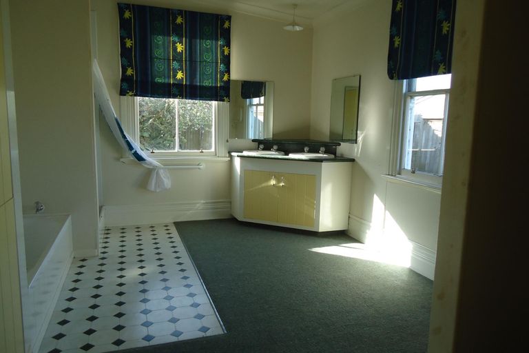 Photo of property in 40 Parsonage Road, Waimate, 7924