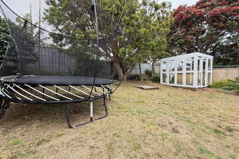 Photo of property in 177 Coutts Street, Rongotai, Wellington, 6022