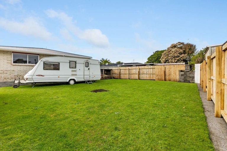 Photo of property in 13 Lantana Avenue, Bell Block, New Plymouth, 4312