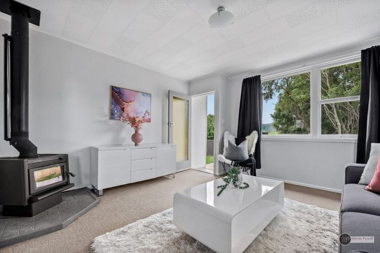 Photo of property in 2/121 Clouston Park Road, Clouston Park, Upper Hutt, 5018