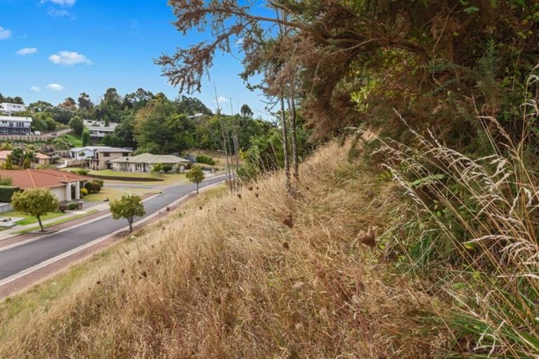 Photo of property in 20 The Fairway, Whakatane, 3120