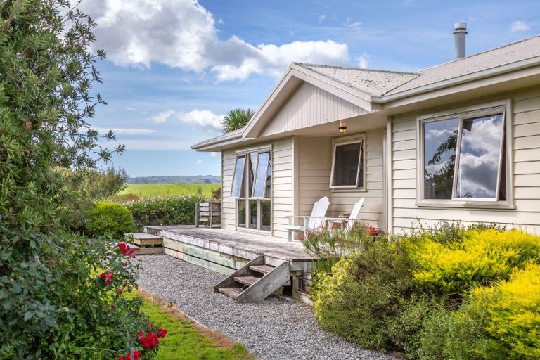 Photo of property in 345 Waihakeke Road, Waihakeke, Carterton, 5792