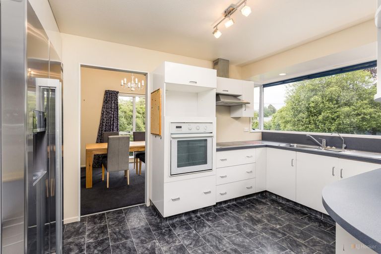 Photo of property in 5 Hayes Street, Waimate, 7924