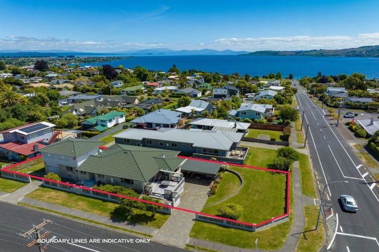 Photo of property in 43 Ngamotu Road, Hilltop, Taupo, 3330