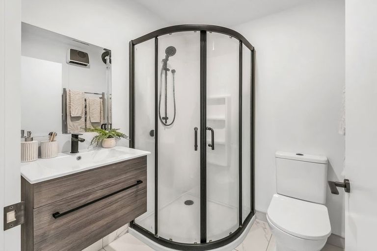 Photo of property in 3/22 Rutherford Street, Woolston, Christchurch, 8023