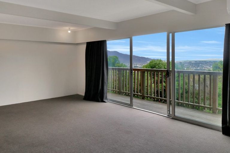 Photo of property in 42 Major Drive, Kelson, Lower Hutt, 5010