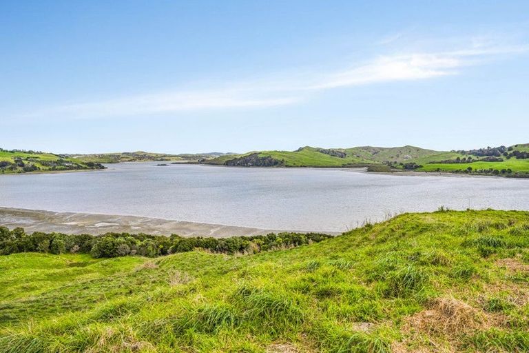 Photo of property in 73 Hinamoki Drive, Kaiwaka, 0573