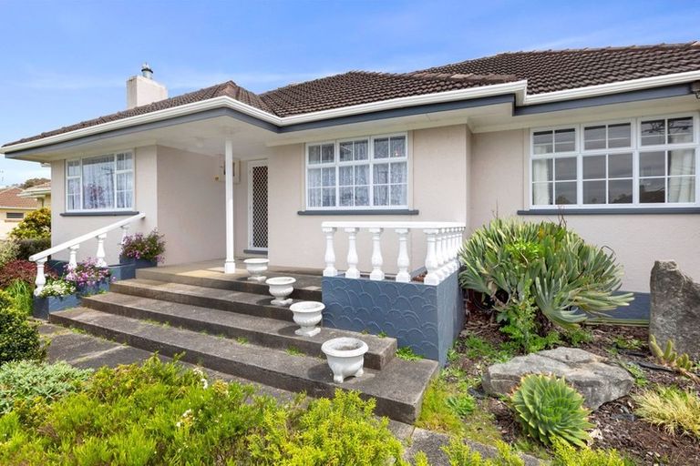 Photo of property in 191 Hakanoa Street, Huntly, 3700