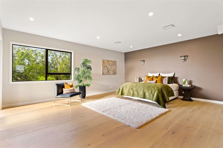 Photo of property in 46 Taha Puke Road, Okura Bush, Silverdale, 0794