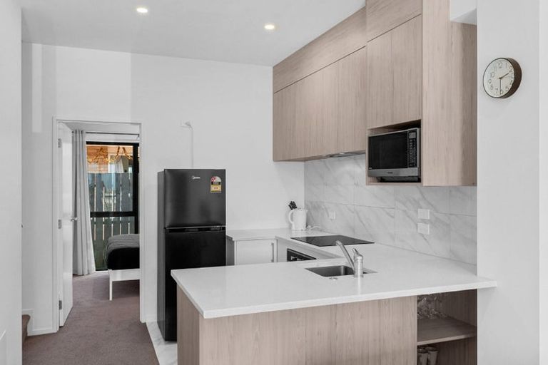 Photo of property in 15 Aumarire Lane, Favona, Auckland, 2024