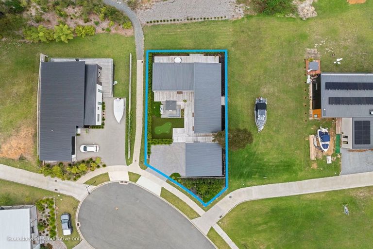 Photo of property in 34 North Ridge Drive, Pauanui, 3579