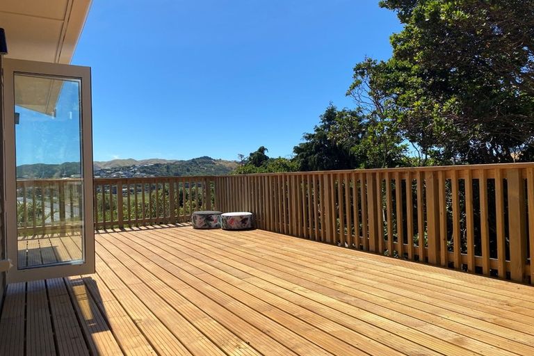 Photo of property in 24 Taupo Crescent, Plimmerton, Porirua, 5026