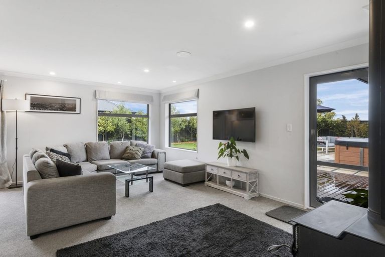 Photo of property in 17 Denimes Crescent, Rolleston, 7614