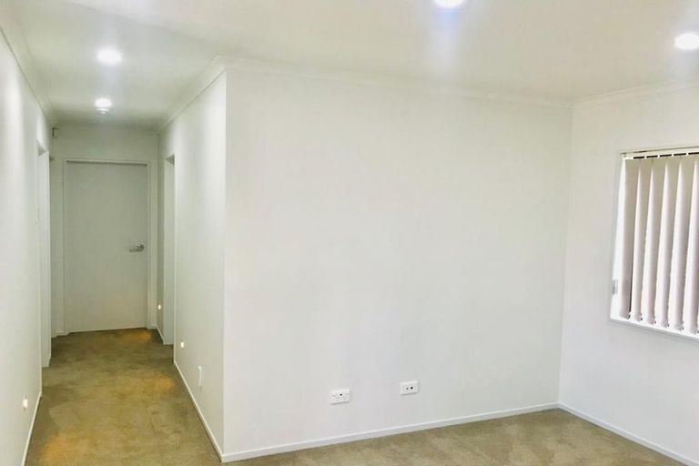 Photo of property in 77b Puhinui Road, Papatoetoe, Auckland, 2104