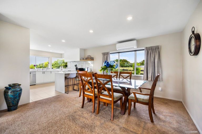 Photo of property in 61 Whatapaka Road, Karaka, Papakura, 2580