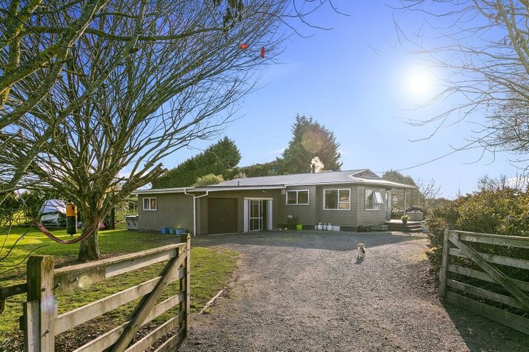 Photo of property in 15 Broadmeadows Road, Tamahere, Hamilton, 3493