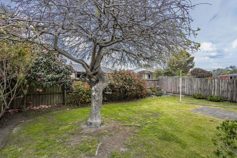 Photo of property in 2/17 Sandra Street, South New Brighton, Christchurch, 8062