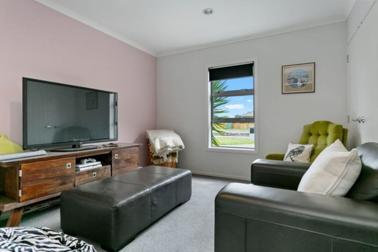 Photo of property in 18 Tulip Drive, Cambridge, 3434