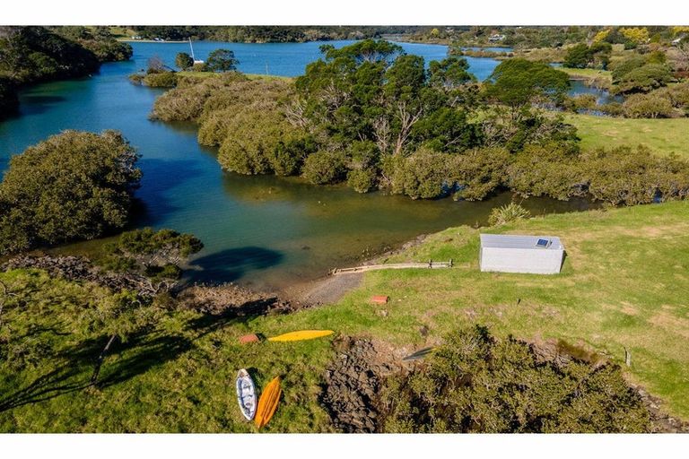 Photo of property in 946 Kerikeri Inlet Road, Kerikeri, 0293