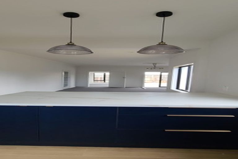 Photo of property in 48 Lonsdale Street, New Brighton, Christchurch, 8083