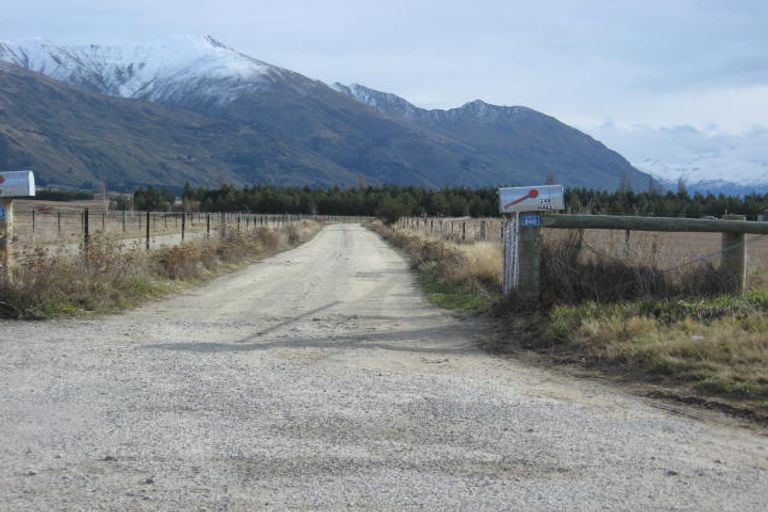 Photo of property in 248 Riverbank Road, Wanaka, 9382