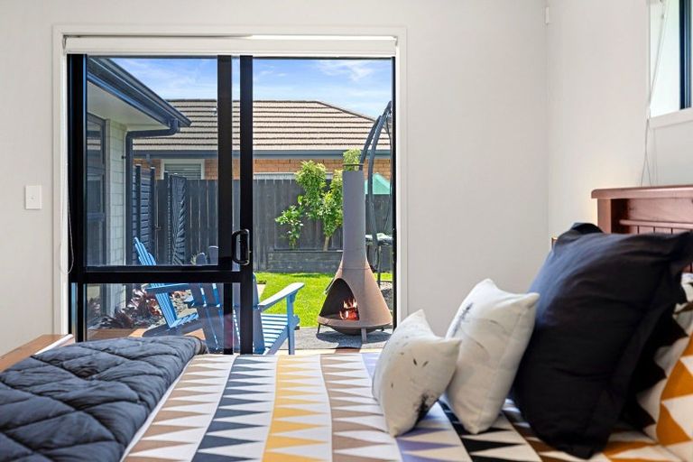 Photo of property in 32 Drabble Crescent, Papamoa Beach, Papamoa, 3118