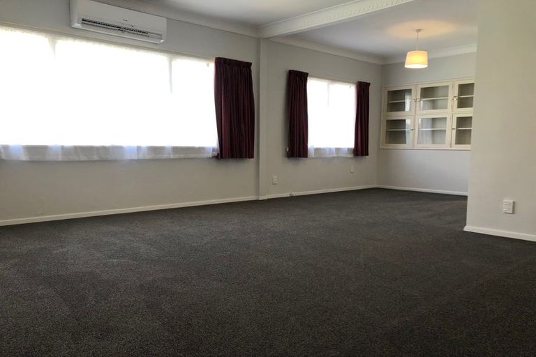 Photo of property in 27 Rotoiti Street, Johnsonville, Wellington, 6037
