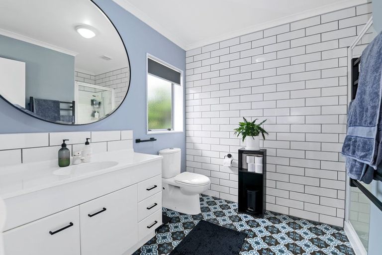 Photo of property in 26 Hoyte Place, Pukehangi, Rotorua, 3015