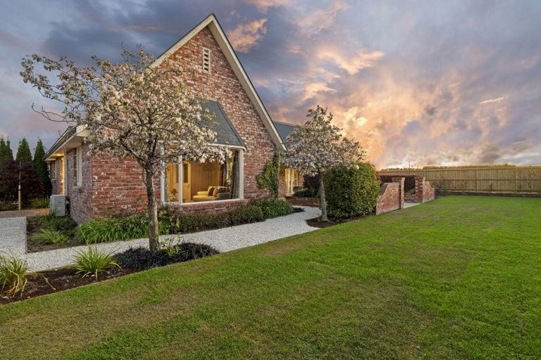 Photo of property in 40 Matamoe Drive, Halswell, Christchurch, 8025