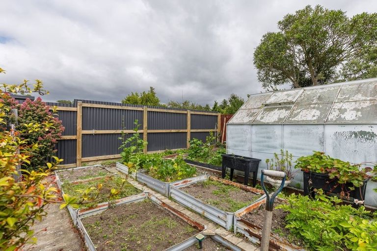 Photo of property in 20 Paul Street, Waimate, 7924